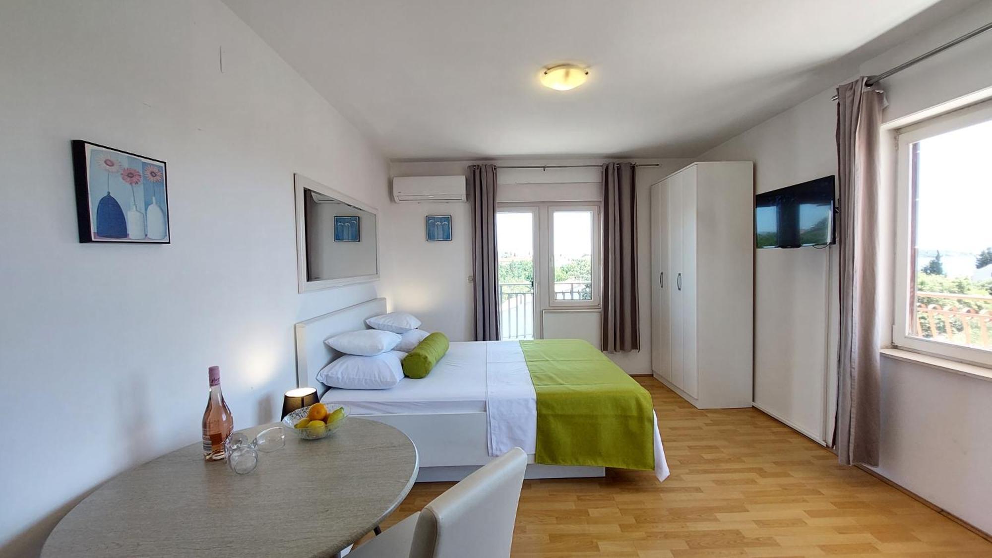 Sea Side Apartments Vodice Exterior foto